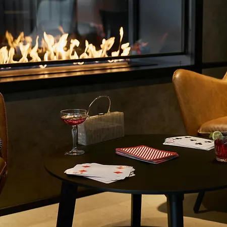 Moxy 4* Bristol