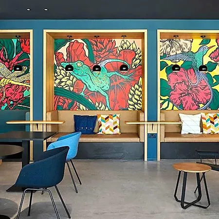 Moxy 4* Bristol