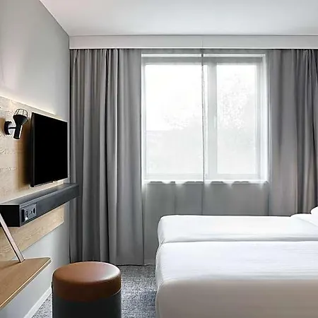 Moxy Hotel 4*