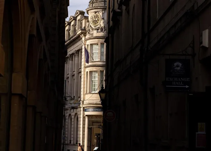 Moxy 4* בריסטול